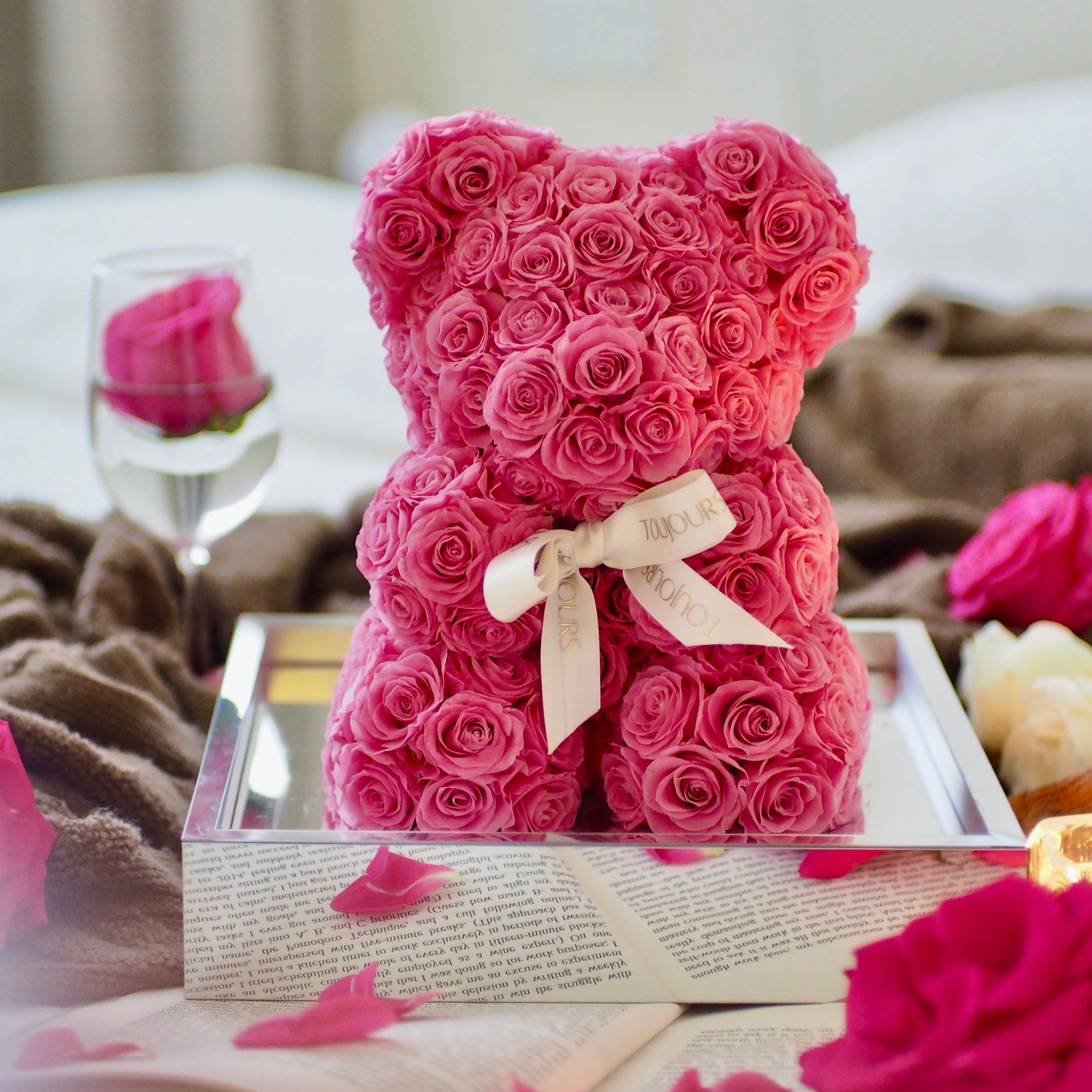 Floral Teddy 200 Eternal Roses – Toujours Flowers
