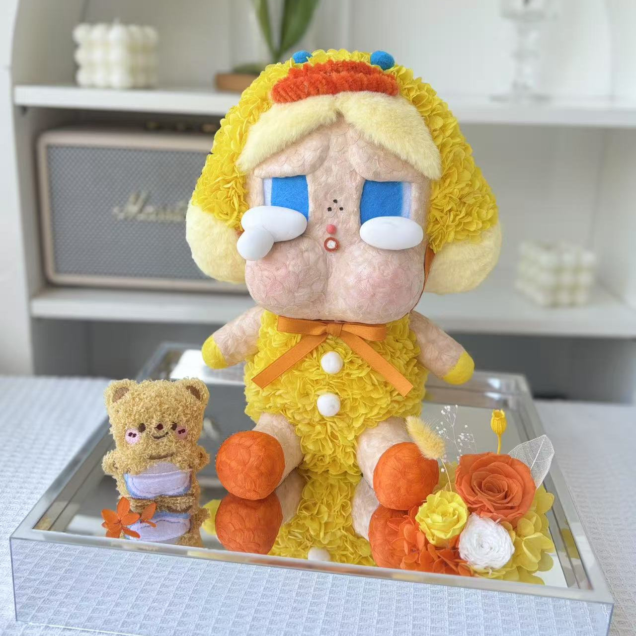Flower Crybaby-duck you with a small bear on a decorative tray