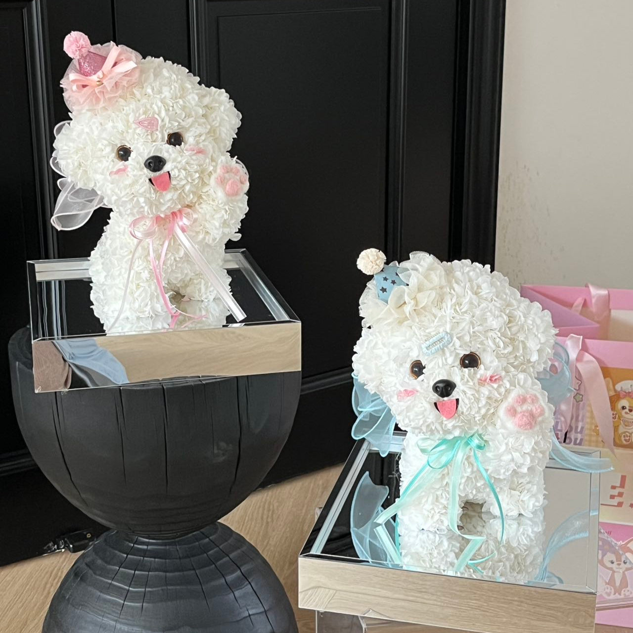 Flower Doggy | Pompom (Mini Party Hat, Size M) Toujours Flowers