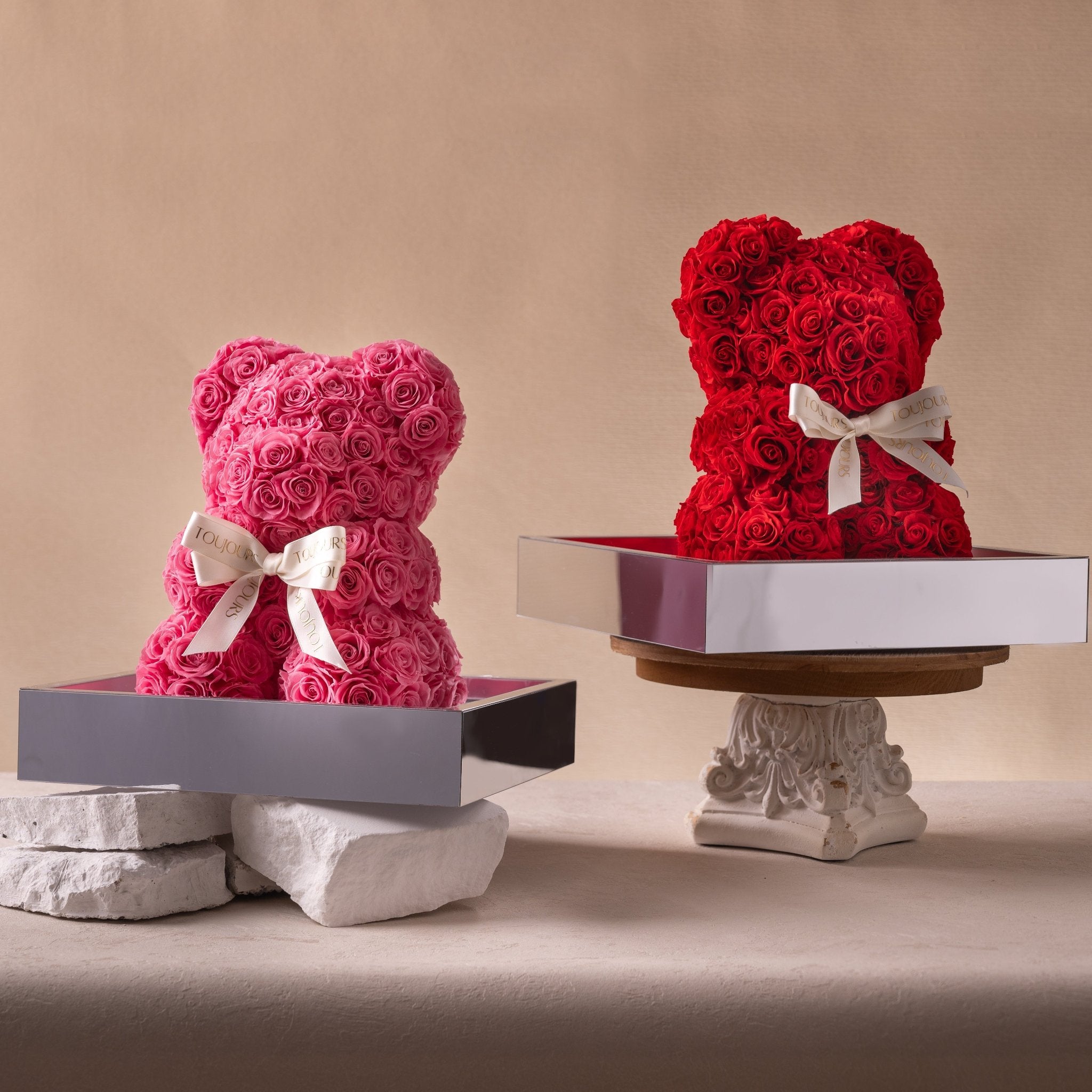 Floral Teddy | 200 Pink Roses Toujours Flowers