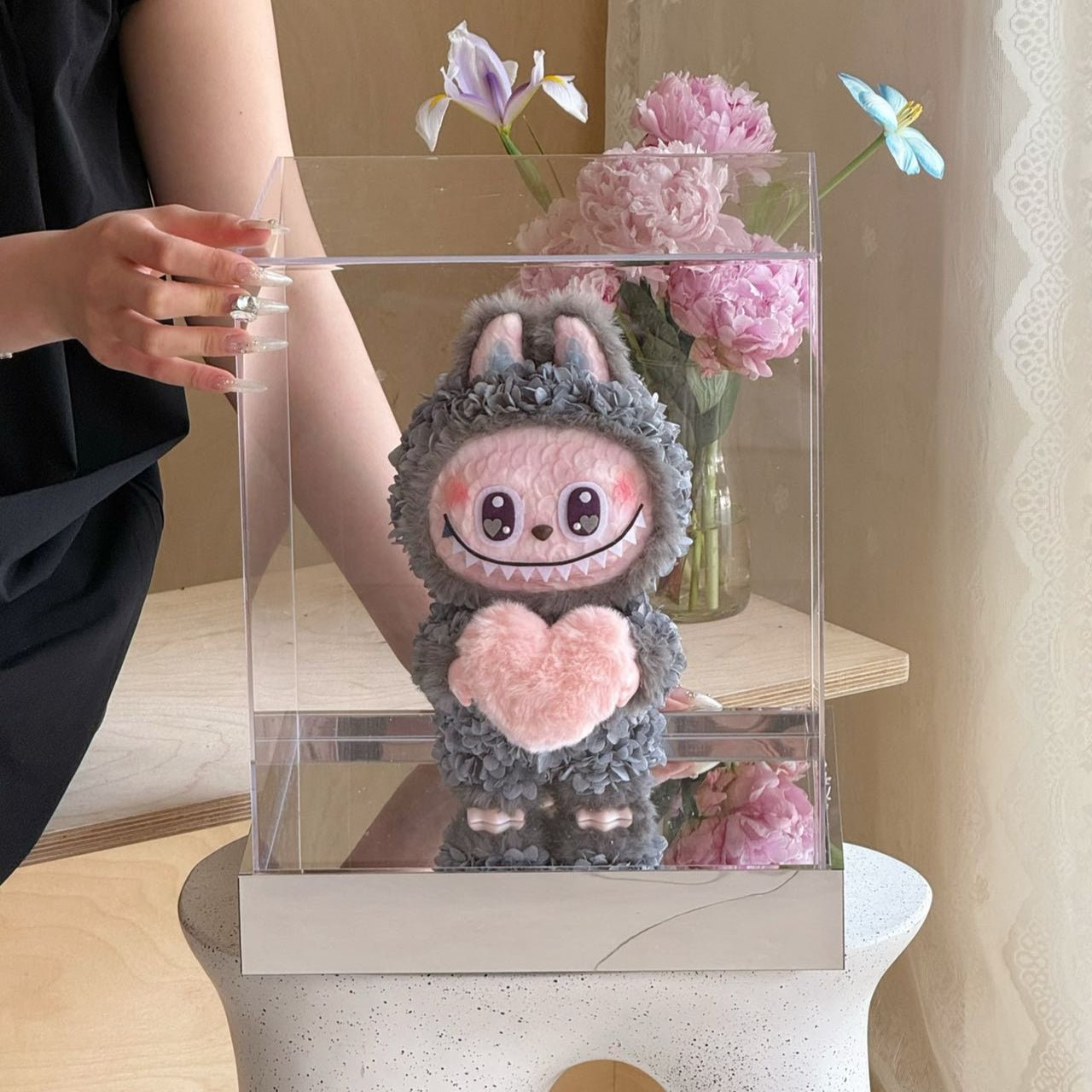 Flower Labubu | Heart Edition (Size L) Toujours Flowers