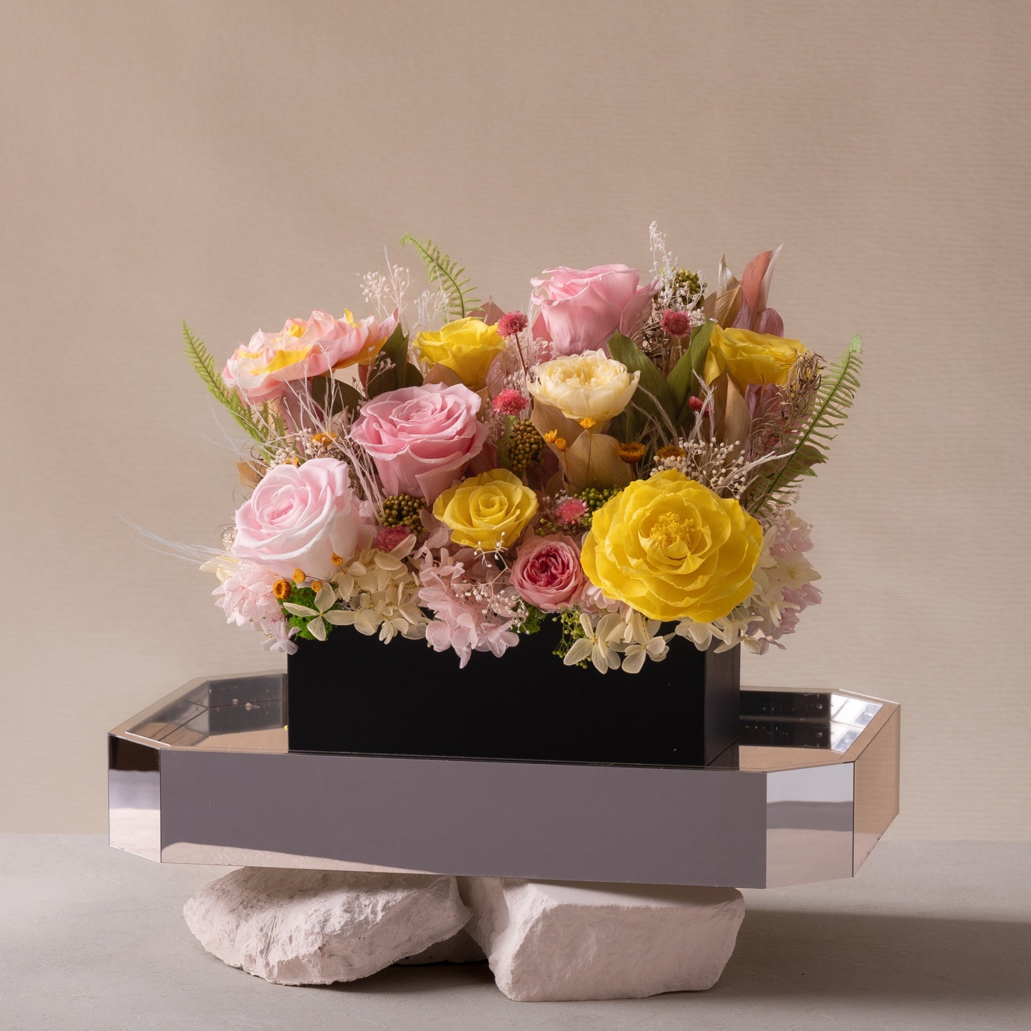 Monet-Inspired Flower Arrangement | Summer Bloom (L) Standard Delivery Toujours Flowers
